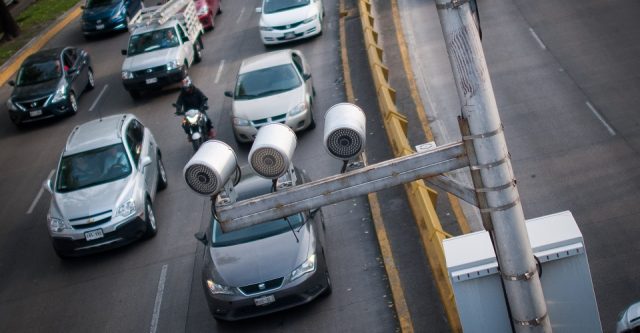 Oposición crea polo para verificar movilidad en la CDMX