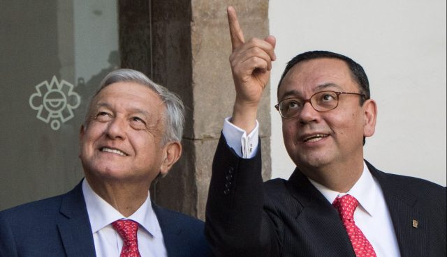 Germán Martínez renuncia a dirección del IMSS; critica forma de ejercer austeriad Germán Martínez renuncia a dirección del IMSS; critica forma de ejercer austeriad