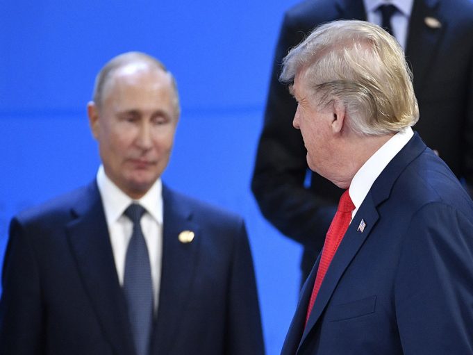 Politico - Putin y Trump mantuvieron una conversación telefónica sobre Venezuela