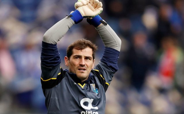 Iker Casillas es hospitalizado tras sufrir un infarto Iker Casillas es hospitalizado tras sufrir un infarto