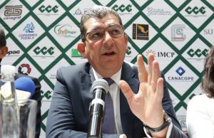 CCE en Puebla exhorta a Barbosa a mejorar economía en la entidad