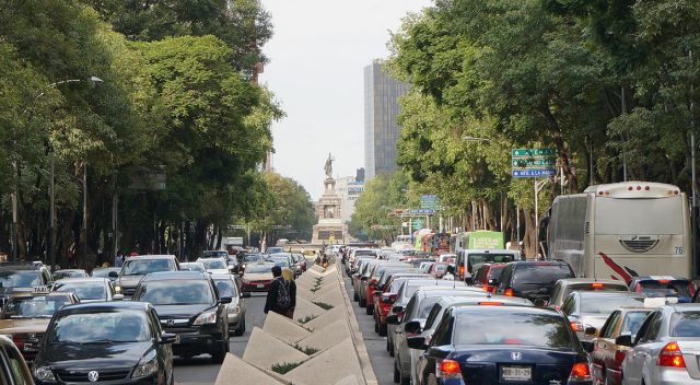 CDMX regulará el tránsito de autos de otros estados