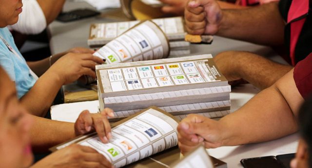 Ciudadanos de 6 estados celebran elecciones; Puebla y Baja California eligen gobernador Ciudadanos de 6 estados celebran elecciones; Puebla y Baja California eligen gobernador