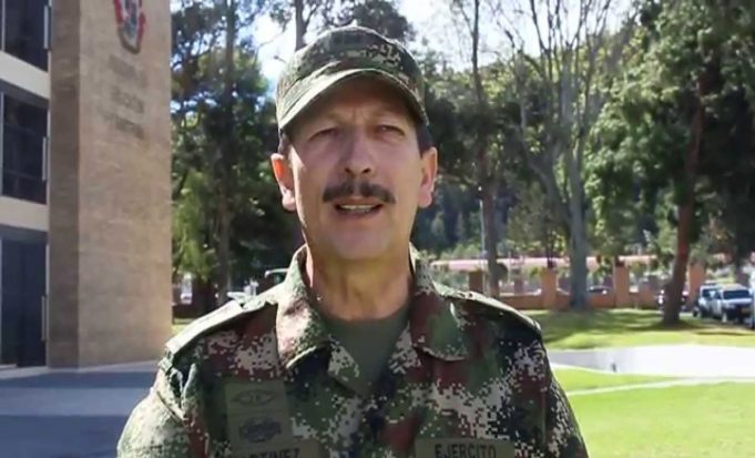 YouTube - Colombia da ascenso a militar acusado de aprobar asesinatos por beneficios