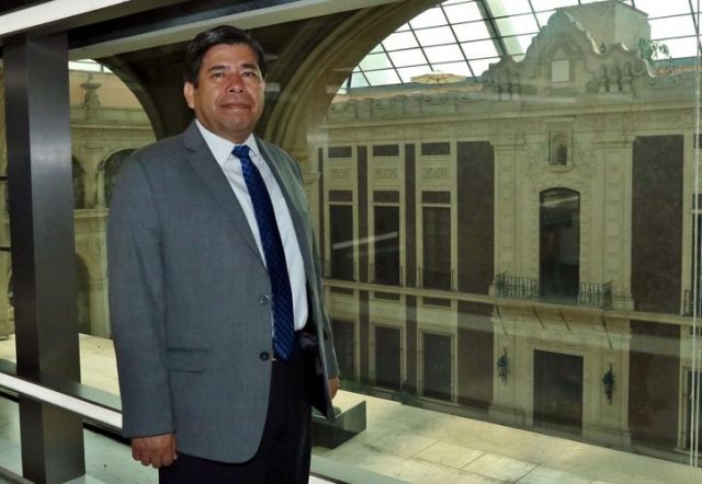 Renuncia el titular del INM, Tonatiuh Guillén A días del acuerdo entre México y EUA, el comisionado del INM abandonó su cargo