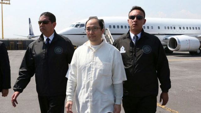 AMLO pide investigación sobre el dinero decomisado a Zhenly Ye Gon Más de 200 millones de dólares fueron decomisados por el gobierno de Calderón