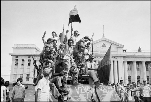 Pedro Valtierra recuerda los 40 años de la Revolución Sandinista con libro Pedro Valtierra recuerda los 40 años de la Revolución Sandinista con libro