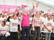 Entregó Alfredo del Mazo las tarjetas Salario Rosa a madres mexiquenses