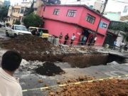 Socavón de más de 100 metros aparece tras lluvias en Naucalpan