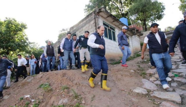 Deslave en cerro de Puebla cobra la vida de 7 personas Dos menores de edad fueron trasladados a un hospital.