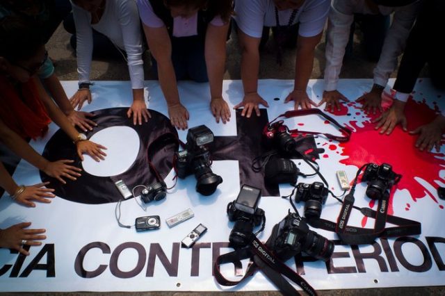 Edomex, sin ley de protección a periodistas; Codhem urge a legislar