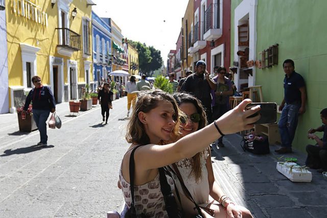 Puebla prevé alrededor de 600 mil visitantes en periodo vacacional La derrama económica esperada oscila los 400 millones de pesos.
