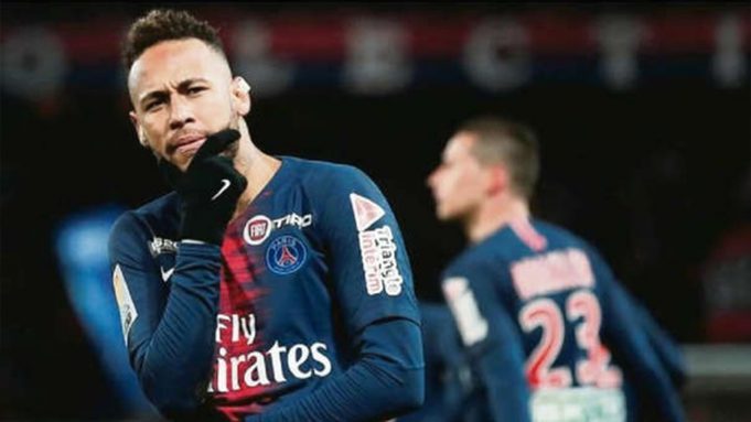 Neymar está urgido por irse del PSG; se ofreció a al menos 4 clubes
