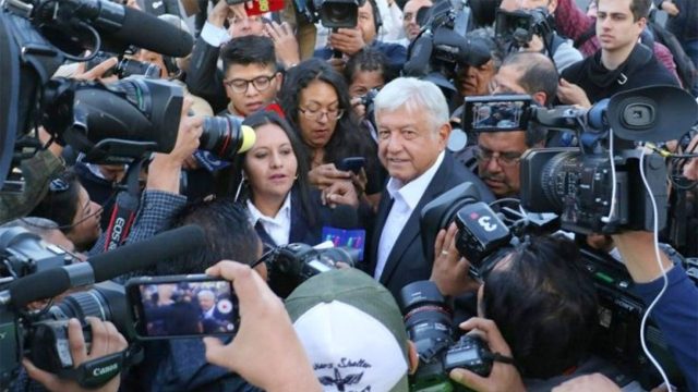 Yo sé que no aplauden Yo sé que no aplauden