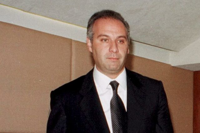 Juan Collado deja presidencia de Libertad