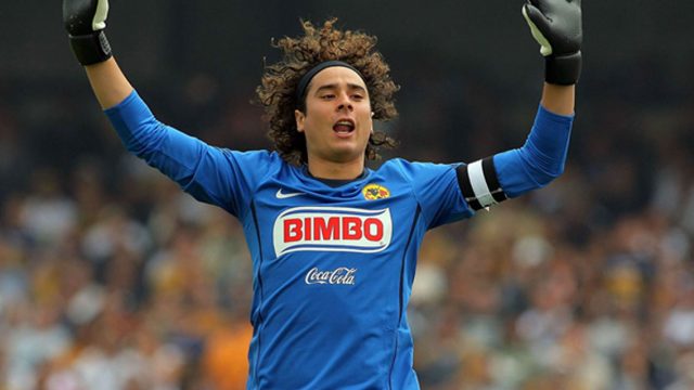 Memo Ochoa podría regresar al nido Ochoa entre la lista para cubrir la salida de Marchesín del América