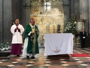 Separan a sacerdote acusado de violación