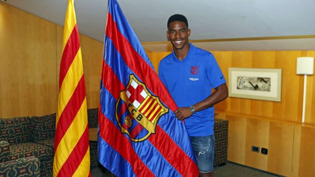 El Barcelona hizo oficial el fichaje de Junior Firpo Al menos 30 millones de euros pagó el Barcelona por el lateral caribeño