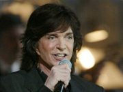 Muere el cantante Camilo Sesto a la edad de 72 años Camilo Sesto. T13 - Muere el cantante Camilo Sesto a la edad de 72 años