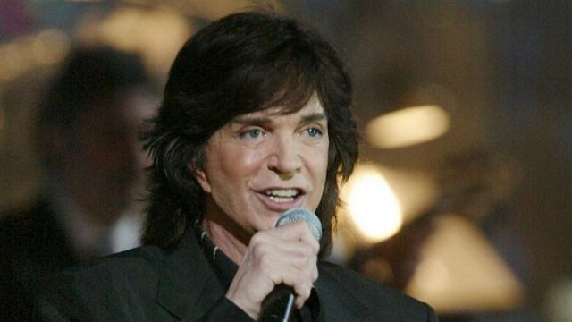 Muere el cantante Camilo Sesto a la edad de 72 años Camilo Sesto. T13 - Muere el cantante Camilo Sesto a la edad de 72 años