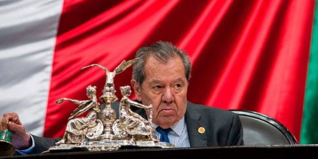 ¡Qué manera de legislar!