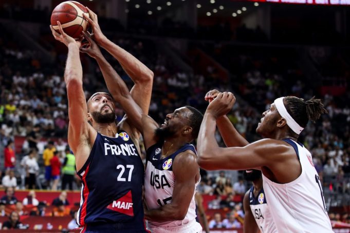 Los franceses cortaron una racha de 58 partidos sin perder