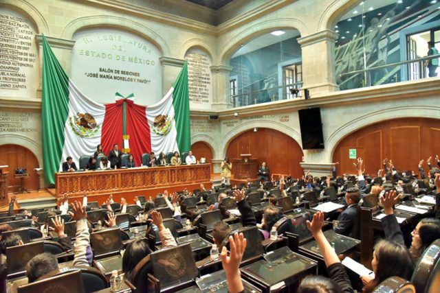 Alfredo del Mazo rechazó la invitación para entregar su segundo informe de Gobierno en el Congreso Se espera que la Jucopo avale para 2020 una reforma que haga obligatoria la presencia del mandatario en su informe de actividades