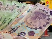 Argentina se enfrenta a una dura situación previo a sus elecciones presidenciales El peso argentino se ubica en 56.16 unidades por dólar