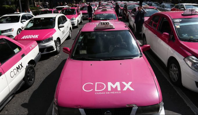 El próximo lunes la organización de Taxistas Unidos por México saldrá a manifestarse por el primer cuadro de la ciudad