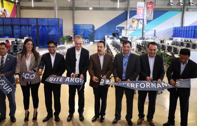 Omar Fayad da la bienvenida a Teleperformance Comunicación Hidalgo - Omar Fayad da la bienvenida a Teleperformance