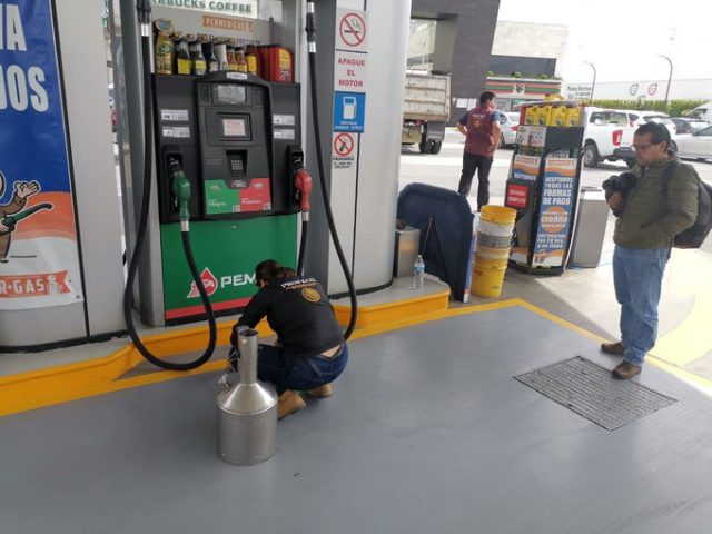 Profeco Clausura bomba por despachar gasolina irregular