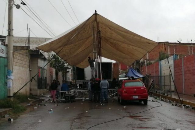 Al menos 3 muertos y 8 heridos tras balacera en baile de Puebla Un comando armado atacó a los presentes, se presume un posible ajuste de cuentas entre narcomenudistas