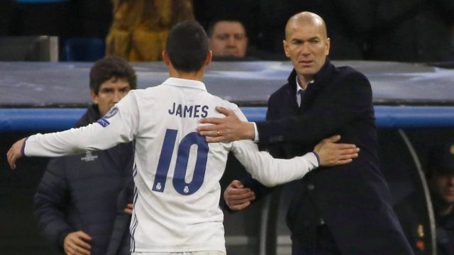 James Rodríguez suena para emigrar a un grande del futbol inglés Vuelve a romperse la relación Zidane-James tras posible traspaso del volante colombiano