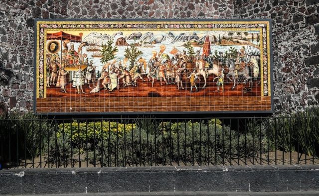 El encuentro de dos mundos y el fin del imperio mexica «Malinche, en vuestra casa estáis vos y vuestros hermanos. Descansad»