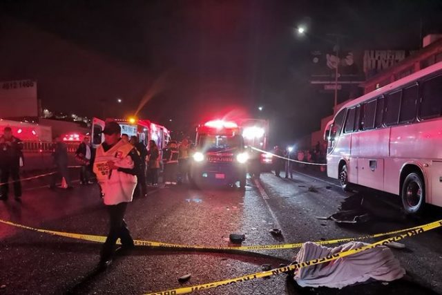 Van 13 muertos del accidente en la México-Pachuca