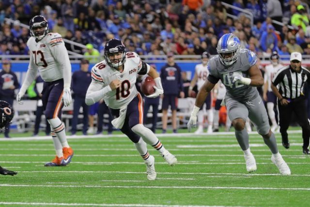 Bears sorprenden a Lions en encuentro de acción de gracias