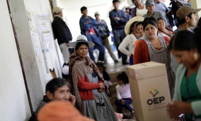 Bolivia quiere que el Ceela ratifique el triunfo de Evo Morales El Ceela fue el órgano encargado de declarar como constitucionales las victorias electorales de Hugo Chávez y Nicolás Maduro