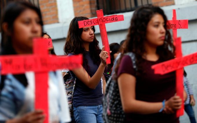 Milenio - Hijos de mujeres asesinadas podrían recibir una pensión