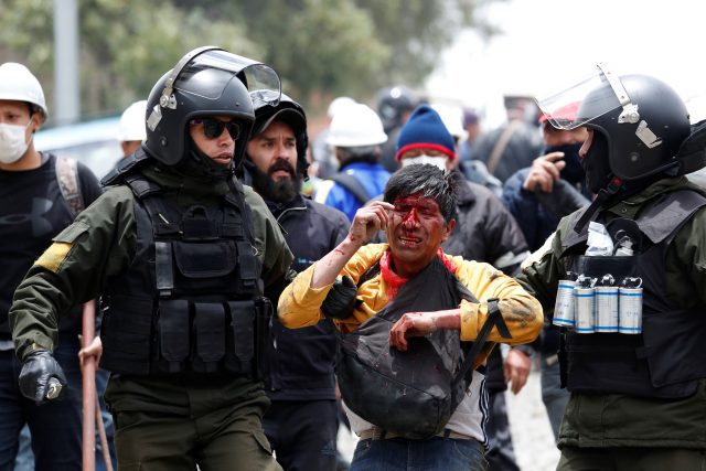 Bolivia aprueba el uso de fuerza contra las manifestaciones TeleSur