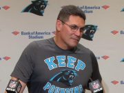 Panthers despiden a Ron Rivera
