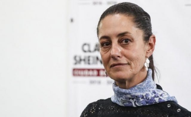 Sheinbaum niega haber violado ley para elegir fiscal