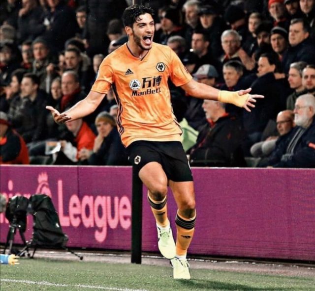 Wolves vence a Cityzens: Jiménez anota gol