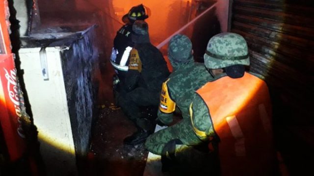 Continúa remoción de escombros en La Merced