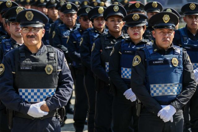 Policías tendrán un mejor salario y mayores prestaciones El siglo de Durango - Policías tendrán un mejor salario y mayores prestaciones
