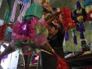 Promocionan el consumo de los productos locales con exposición de piñatas Municipios de Puebla - Promocionan el consumo de los productos locales con exposición de piñatas
