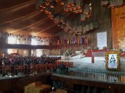 Dan el último adiós a La Parka en la Basílica