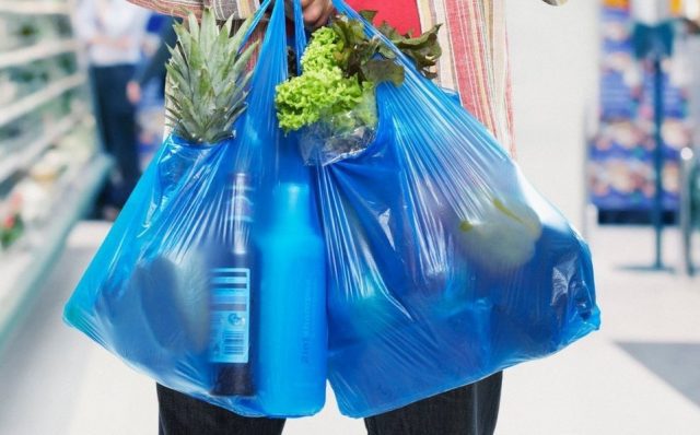 Producción de bolsas de plástico a la baja en Puebla Milenio - Producción de bolsas de plástico a la baja en Puebla