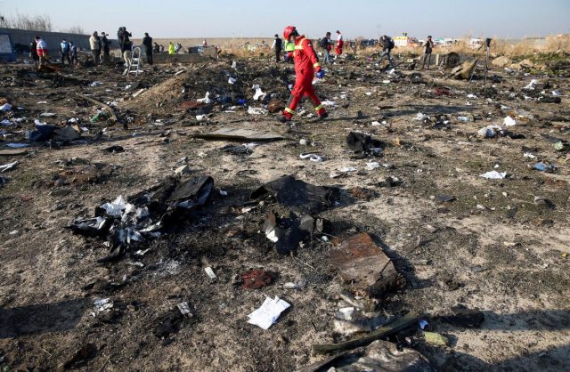 176 personas murieron tras caída de avión en Teherán