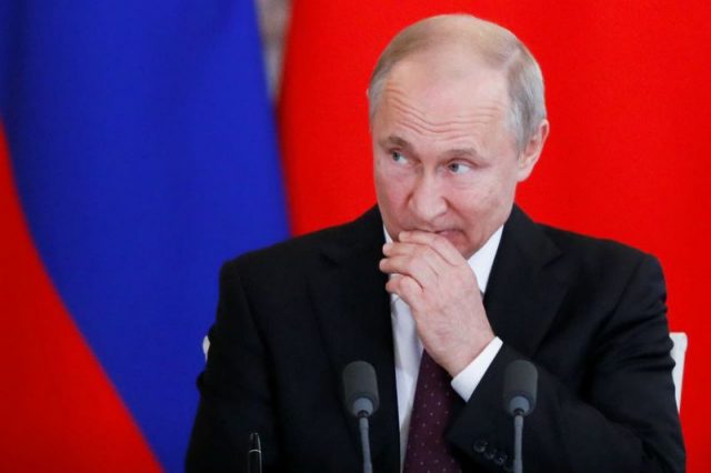 Renuncia el gabinete de Rusia por reformas constitucionales anunciadas por Putin