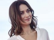 Ex chica Bond da positivo para coronavirus